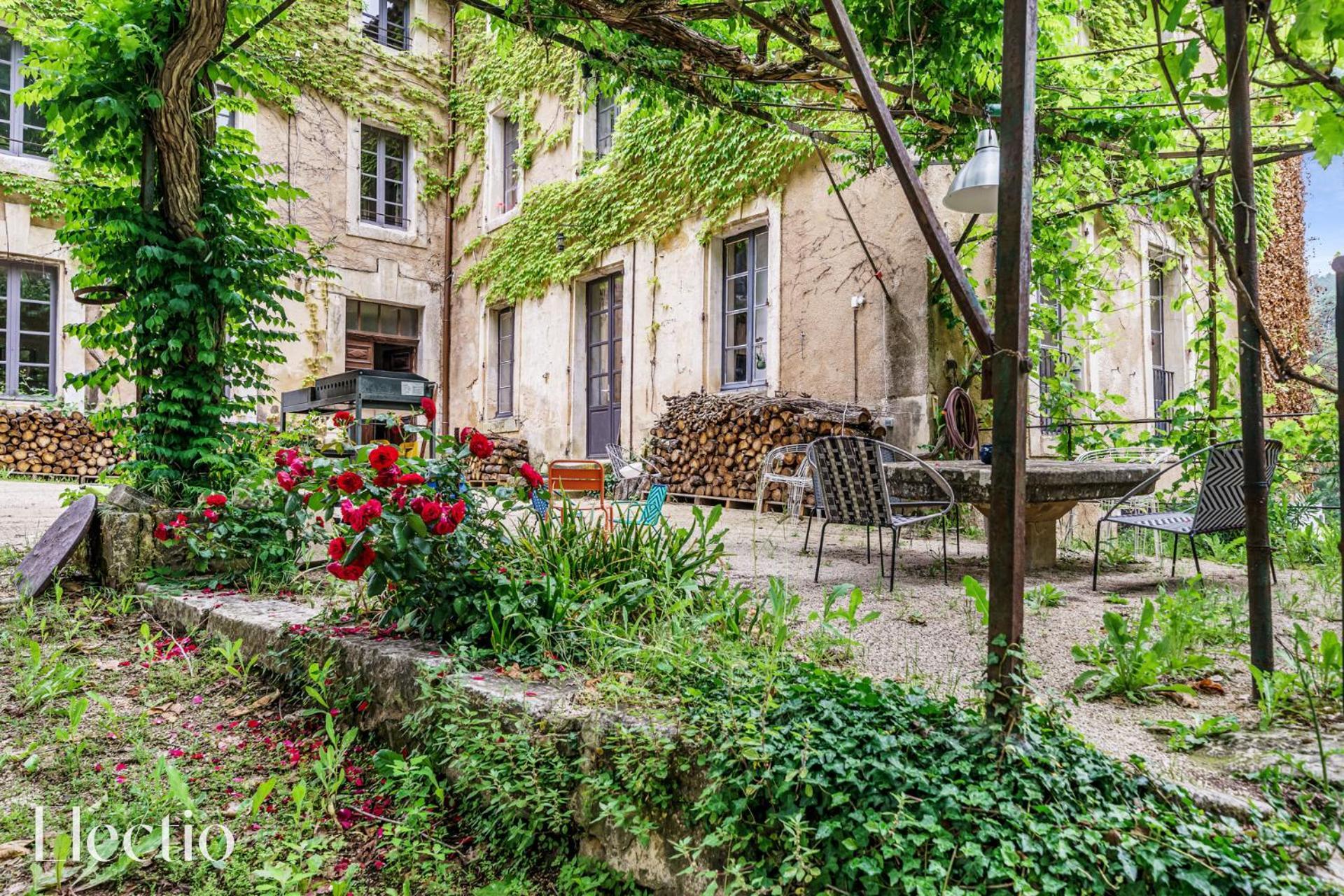 Hotel Parenthèse en Luberon Rustrel Esterno foto