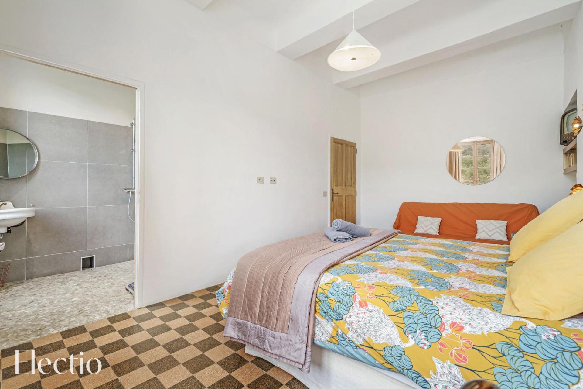 Hotel Parenthèse en Luberon Rustrel Esterno foto